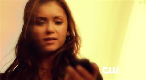 The episode was written by caroline dries and brian young and directed by paul wesley. A wedding ring box (With images) | Vampire diaries ...