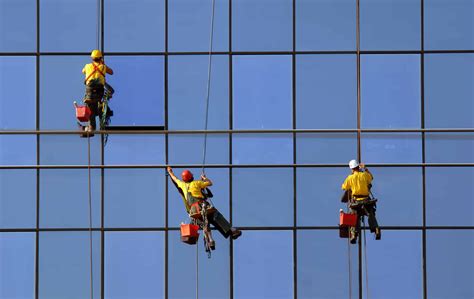 Commercial Window Washing North Olmsted