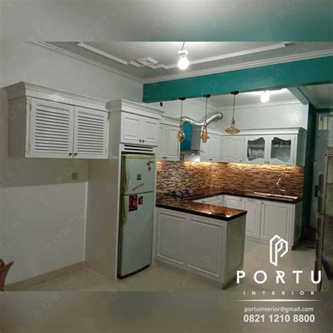 dapur cantik  kitchen set klasik putih  minibar portu interior