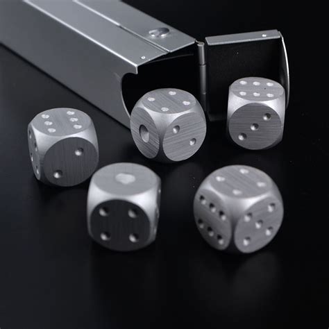 Metal Dice Portable Aluminium Alloy Poker 5 pcs Silver Color Solid 