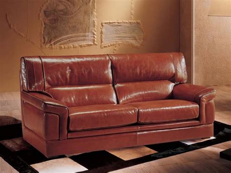 Scegli la consegna gratis per riparmiare di più. Divano-letto a due posti rivestito in cuoio | IDFdesign