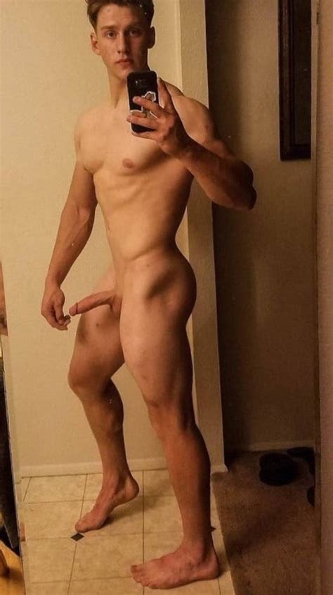 Naked Male Nude Men Selfies Pics Play Naked Guys Min Handjob