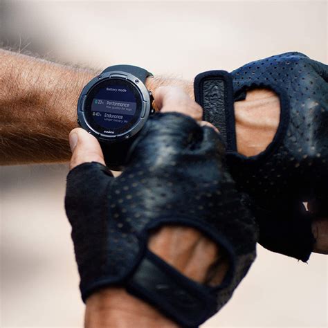 Suunto 5 Lightweight And Compact Gps Sports Watch With 247 Activity Tracking And Wrist Based