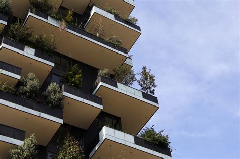 Bosco Verticale By Stefano Boeri Greens Milans Skyline
