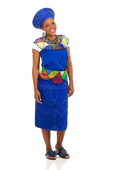 Afrikaanse Traditionele Vrouw Stock Afbeelding Image Of Levensstijl