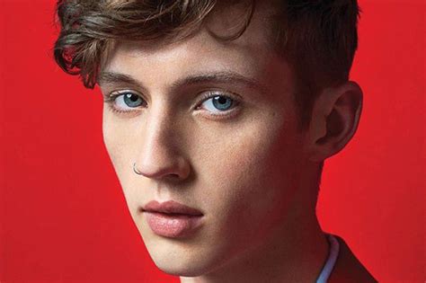 Troye Sivan Covers ‘out Magazine ’ Talks Live Performances And “heaven” Idolator