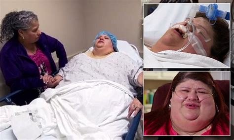 obese woman left battling pneumonia following her weight loss surgery daily mail online