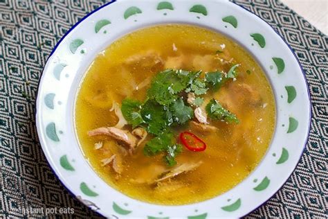 Pour cool filtered water and the vinegar over simmer for 8 hours for fish broth, 24 hours for chicken, or 48 hours for beef. Hearty Instant Pot Chicken Bone Broth (Pressure Cooker Recipe)