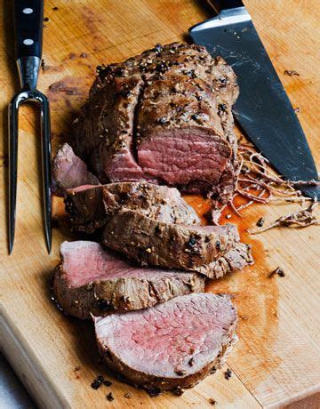 Sprinkle evenly with the salt and pepper. Ina Garten Beef Tenderloin Recipes / Ina Garten's Slow-Roasted Filet of Beef with Basil ...