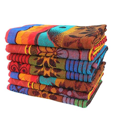 Multi colors bath towel are used to dry hands, either at home or in spas and hotels. Mandhania Set of 7 Cotton Bath Towel - Multi Color - Buy ...