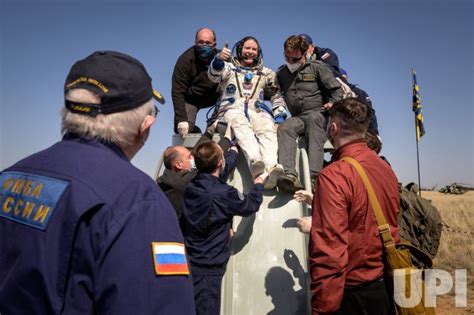 Photo Expedition 64 Landing In Kazakhstan Wax2021041807