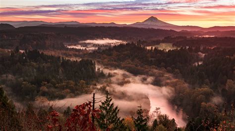 Early Morning Over A Foggy Sandy River Valley Oregon 3840x2160
