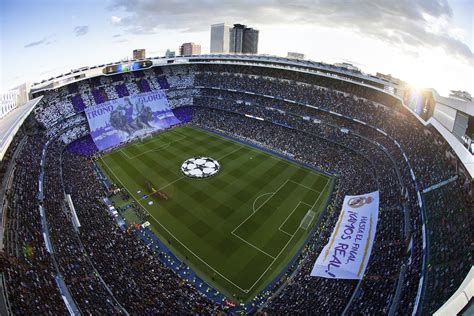 Santiago Bernabeu Stadium Real Madrid Soccer Soccer Field Soccer Clubs