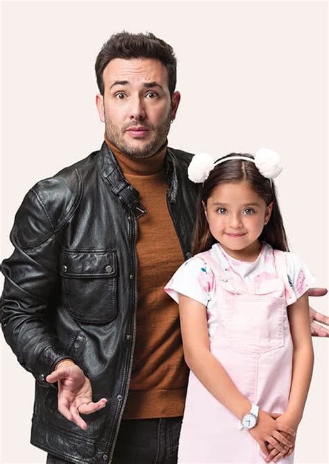 A la vista de todos, tiene una vida perfecta: Canal RCN | Nuestra Tele - Televisión y Entretenimiento