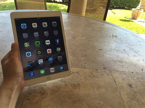 Review The Ipad Air 2 Is The Best Tablet But Its Still Missing Something