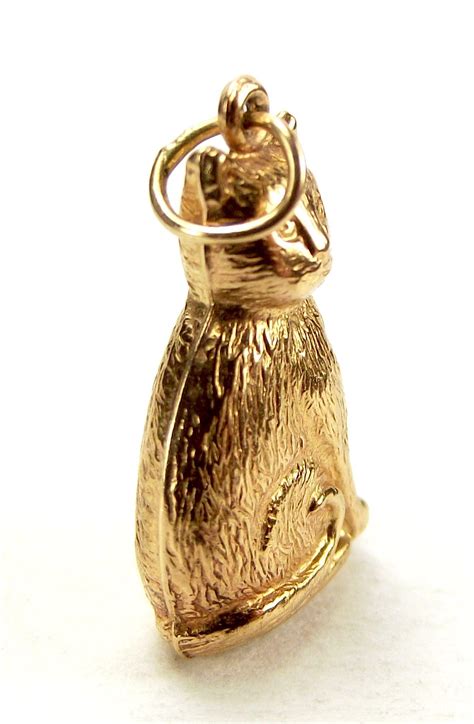 Vintage Puffy 9ct Gold Sitting Cat Charm From M4gso On
