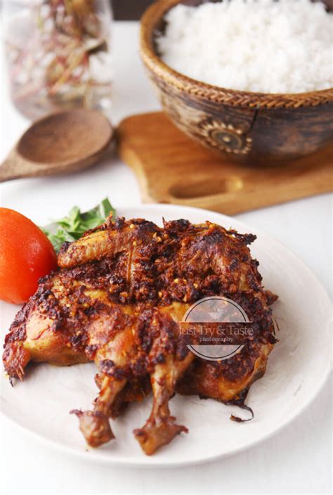 Untuk dada ayam dengan ketebalan 1 inci, panggang selama 25 menit. Ayam Panggang Bumbu Rujak - Oven Baked Chicken with Spicy ...