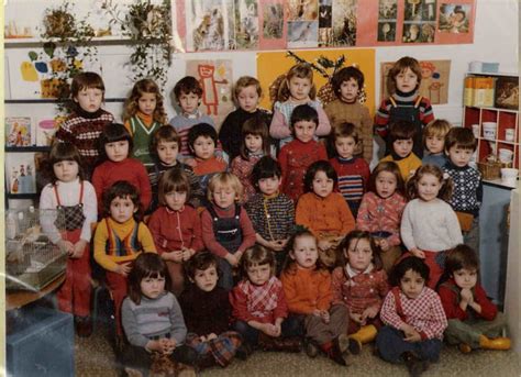 Photo De Classe Maternelle 2eme Ou 3eme Année De 1976 Ecole Maternelle