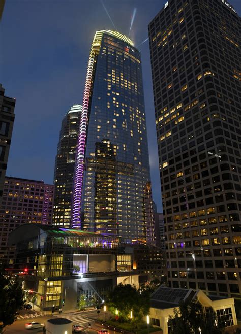 Tallest Building West Of Mississippi River Opens In Los Angeles Las
