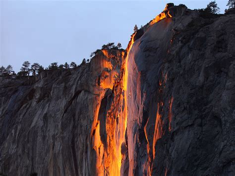 Yosemites Firefall Is A Gorgeous February Tradition Condé Nast