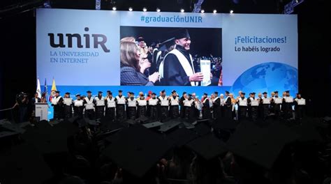 Universidad Internacional De La Rioja Gradua A 845 Alumnos De Cinco