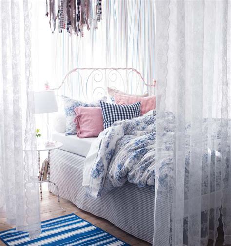 Ikea's bedrooms are comfortable, easy on the eyes, with a huge focus on simplicity of style and functionality. 45 Ikea Bedrooms That Turn This Into Your Favorite Room Of ...