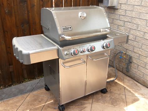 Grill On The Weber Genesis S 330 Natural Gas Grill