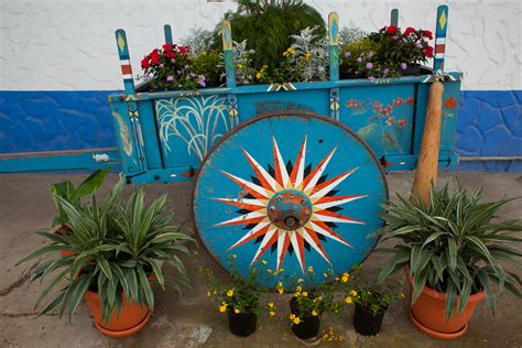 La Carreta Típica Costarricense símbolo de trabajo y tradición El Colectivo