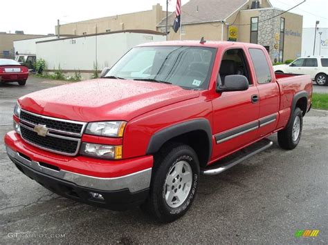 2006 Victory Red Chevrolet Silverado 1500 Ls Extended Cab 4x4 9277059