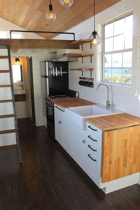 Inspiration For Your Own Tiny House With Small Kitchen Space14 Tiny