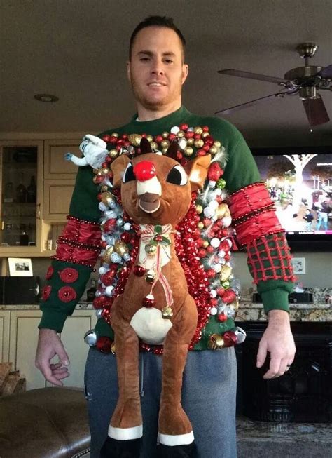 12 Of The Tackiest Christmas Sweaters Money Can T Buy