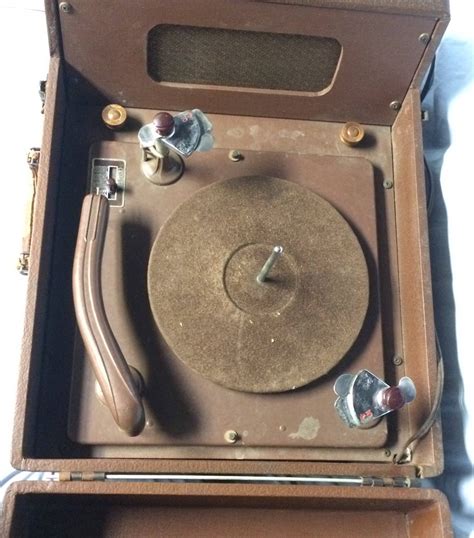 Vintage 1946 Espey Model 641 Portable Phonograph 78s Tube Record