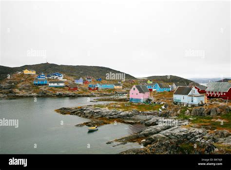 Aug 2008 View Over The Small Village Of Itilleq Greenland Stock Photo