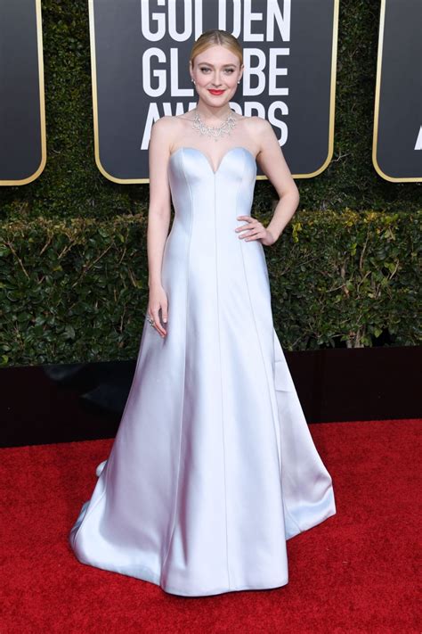 Dakota Fanning 2019 Golden Globe Awards Red Carpet Celebmafia