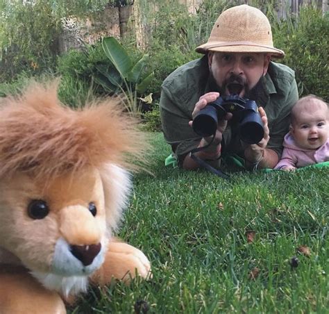 [fotos] las divertidas aventuras de un padre y su hija de nueve meses que son furor en instagram