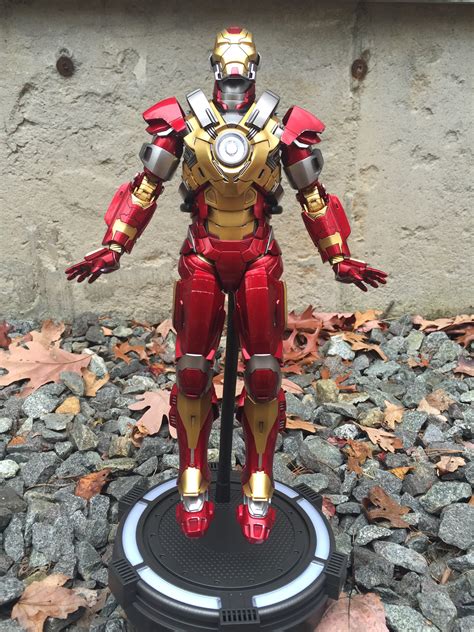 Hot Toys Heartbreaker Iron Man Figure Review Photos Marvel Toy News