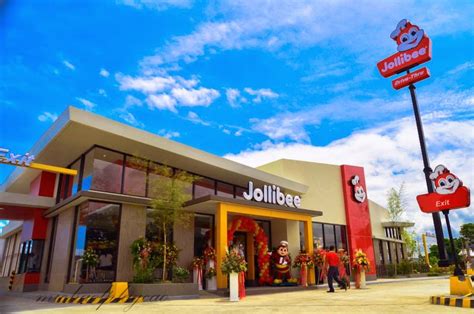 4th Jollibee Store Branch In Iligan City Opens With Modern And