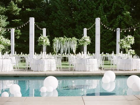 7 Dreamy Poolside Weddings To Inspire Your Summer Event