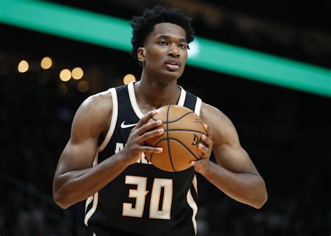 Suns forward damian jones fouls out in 13 minutes. Atlanta Hawks: Is Damian Jones worth re-signing?