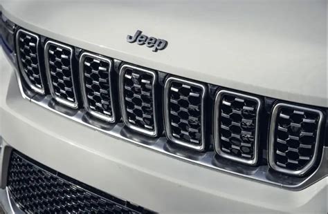2023 Jeep Grand Cherokee Review Price Features And Mileage Brochure