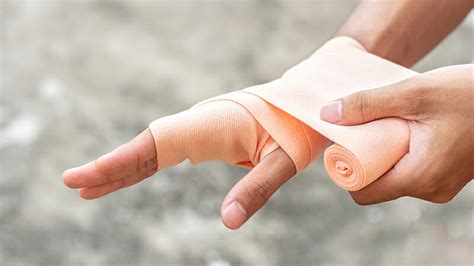 How To Wrap Your Wrist Summit Orthopedics