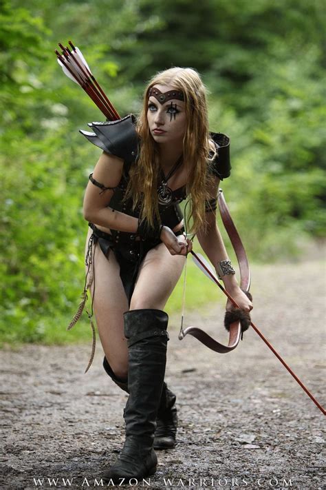 Archer On The Hunt By Amazon Warriors On Deviantart Warrior Woman Amazon Warrior Poses
