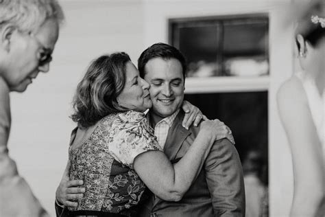 17 Tender Mother Son Wedding Photos That Will Make You Grateful For Mom