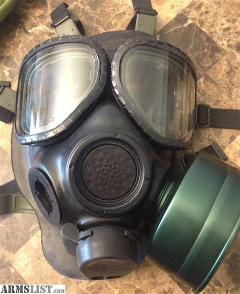 Armslist For Sale Gas Mask Standard Issue M40a1 With Carrier