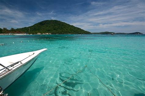 The perhentian islands are pretty small, and there actually isn't a whole lot of things to do. Perhentian Island Resort - Originaltour Tour Operator