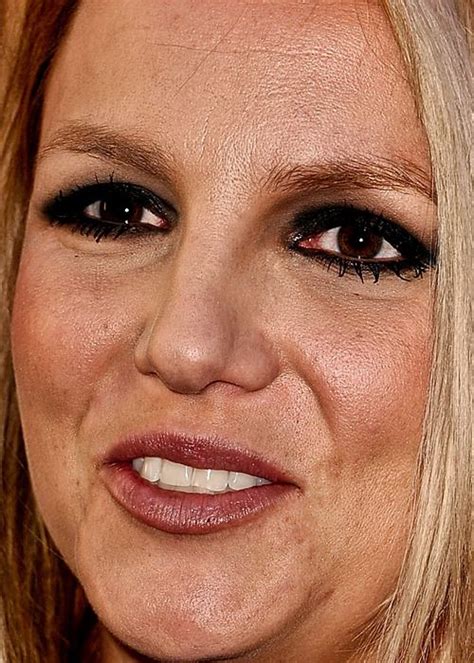Britney Spears Unretouched Close Up Wout Photoshop