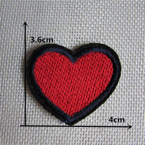 Fashion Heart Patches For Clothing Iron On Embroidered Appliques Diy