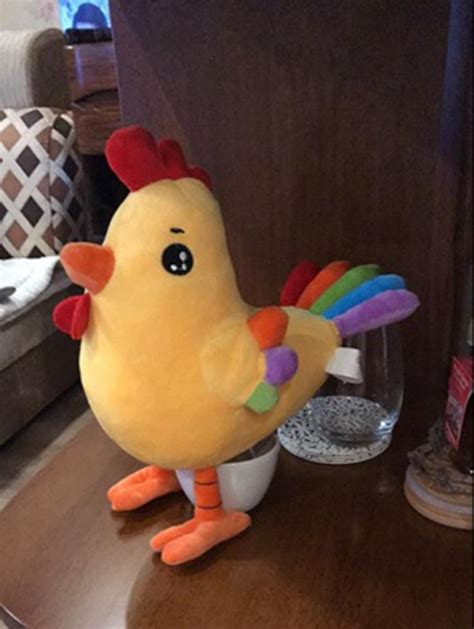 2021 Hot Sale 25cm New Plush Toy Super Cute Rainbow Tail Chicken