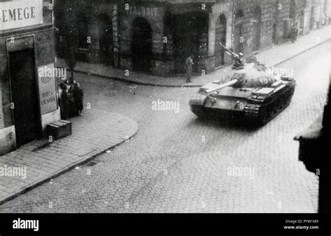 Soviet Tanks High Resolution Stock Photography And Images Alamy