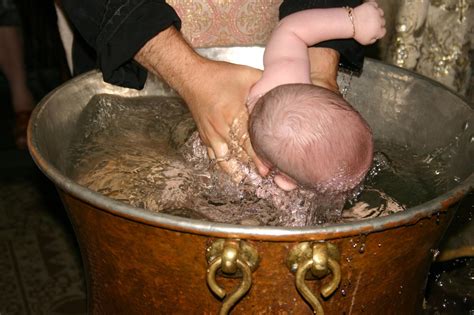 Preotul Din Suceava Cercetat Pentru Decesul Unui Bebelu Dup Botez